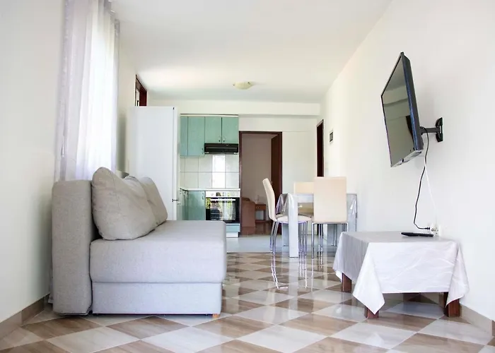 Pepi Apartments 1